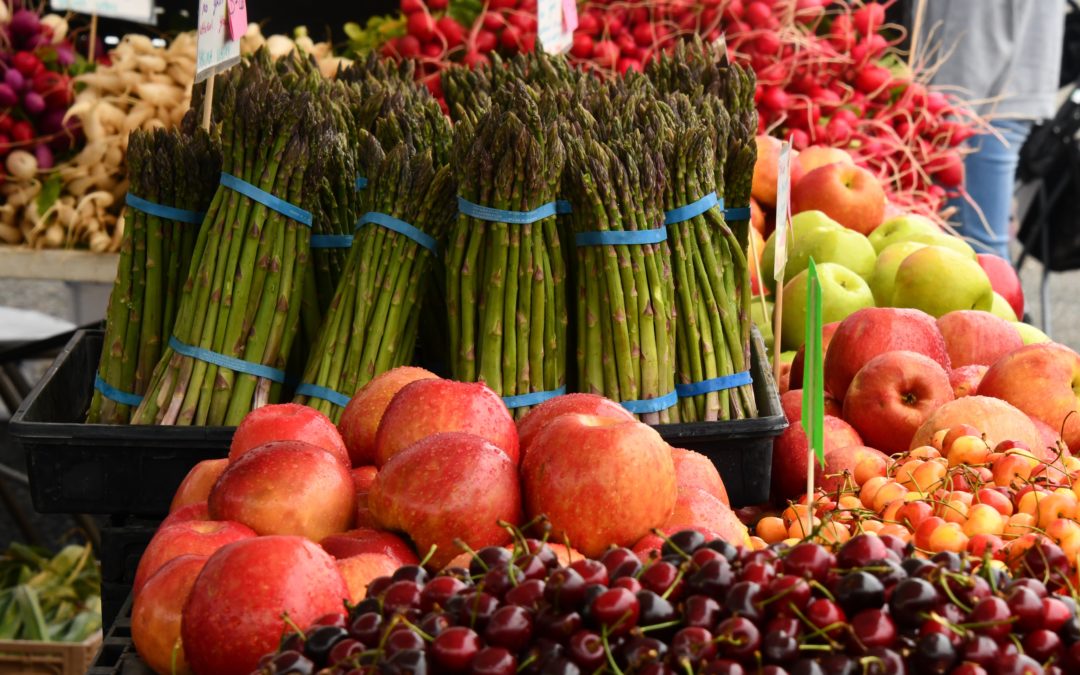 Why Local and In-Season Produce Matters for Your Health